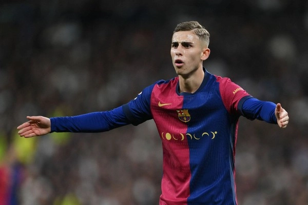 Chelsea Masih Berpeluang Merekrut Fermin Lopez dari Barcelona
