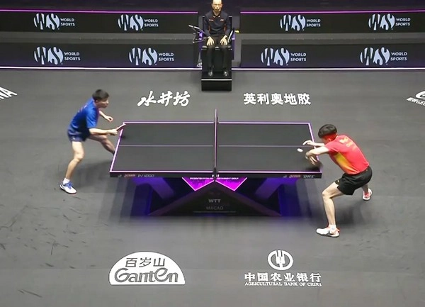 Bagaimana ledakan skor dalam tenis meja memengaruhi odds langsung?